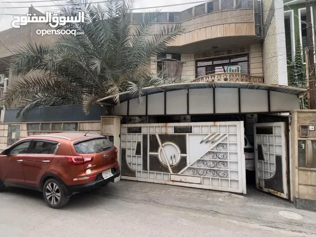 250 m2 4 Bedrooms Townhouse for Sale in Baghdad Gherai'at