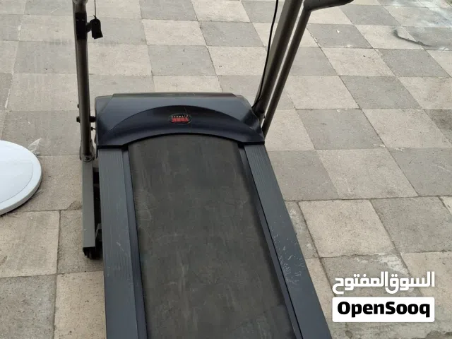 جهاز رياضه للمشي نوع يورك باور بحمل 130 كيلو مستعمل بحاله ممتازه مع سيفتي