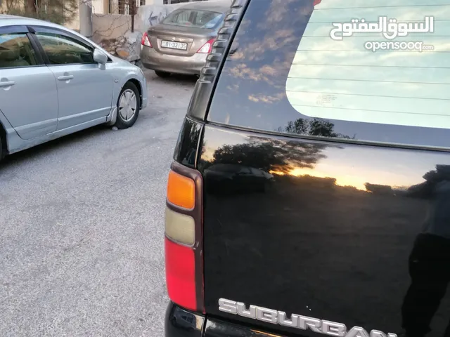 Used Chevrolet Suburban in Amman