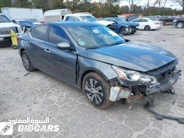 التيما 2019 بالحادث بحالة ممتازة