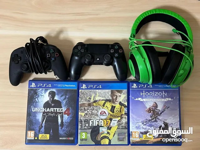 Ps4 slime with three games and one nacon controller and one ps4 controller