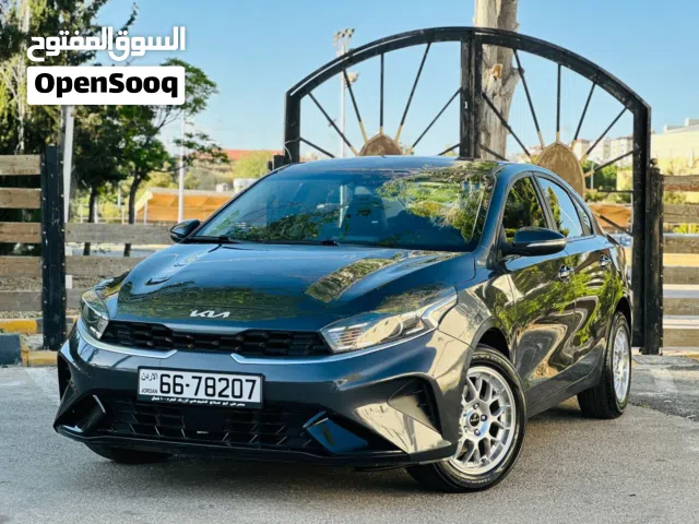 2022 كيا سيراتو EX