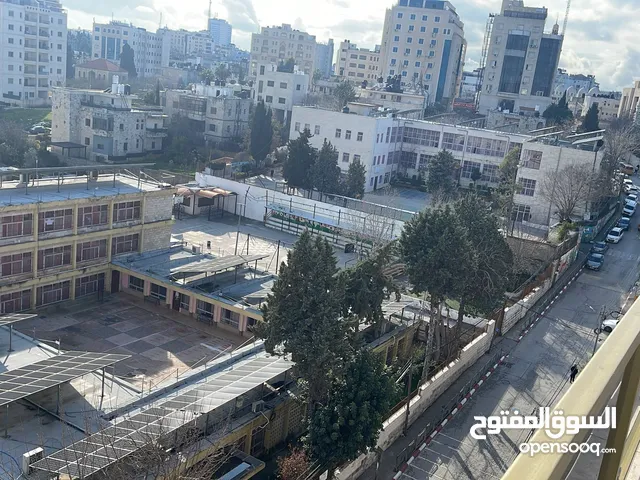 روف للايجار مفروش بالكامل في اجمل مناطق البيرة التواصل مع المالك مباشرة دون عمولة (1250) دولار