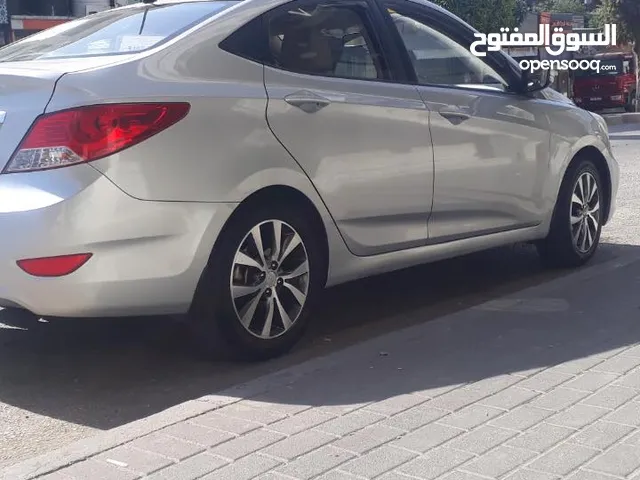 Hyundai Accent 2017 in Hebron