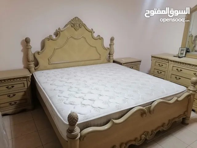 184 m2 3 Bedrooms Apartments for Sale in Amman Daheit Al Rasheed