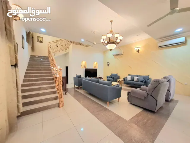 فلل موديرن فاخرة للبيع في الحد ومناطق أخرى!