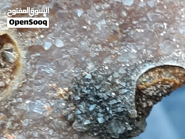 الحجر الكريمه