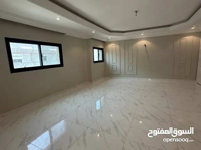 280 m2 More than 6 bedrooms Apartments for Rent in Jeddah Al Hamra