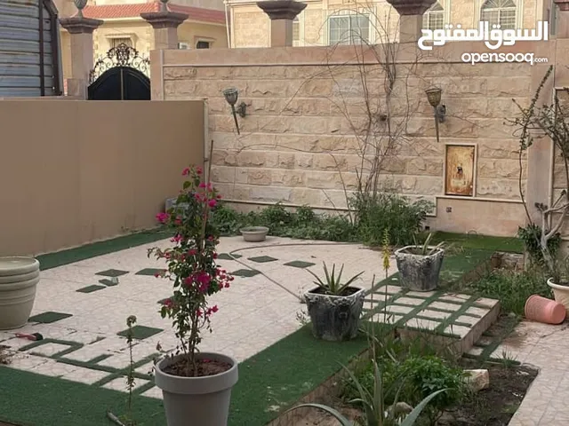180 m2 3 Bedrooms Villa for Rent in Dammam Other