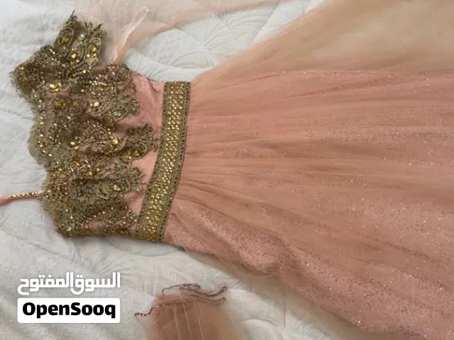 فستان فخم جدا وراقي