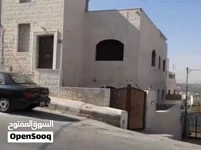 146 m2 4 Bedrooms Townhouse for Sale in Amman Jabal Al Naser