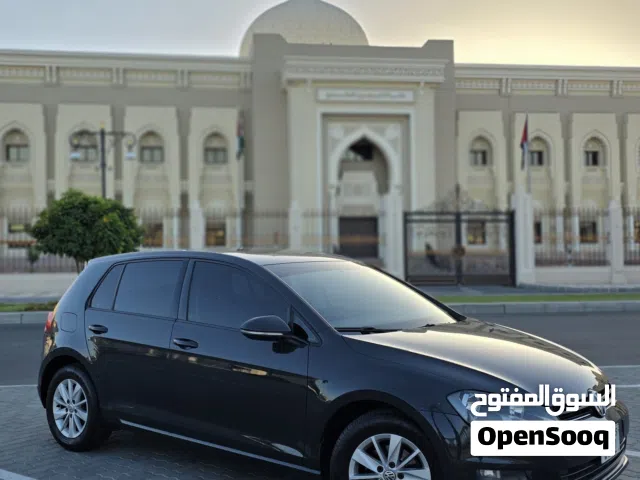 2015 فولكسفاغن جولف Golf