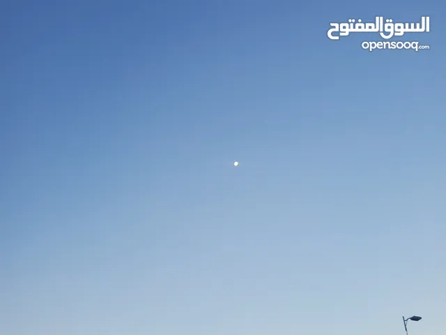 مطلوب شاشت s20 عادي مستخدمه نضيفه بسعر مناسب