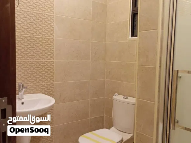 شقه للبيع طابق اول الزرقاء الجديده