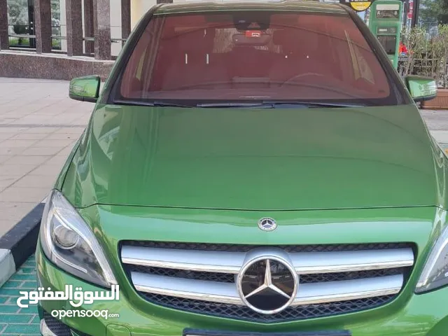 MERCEDES B250e Electric drive (GCC Vehicle)