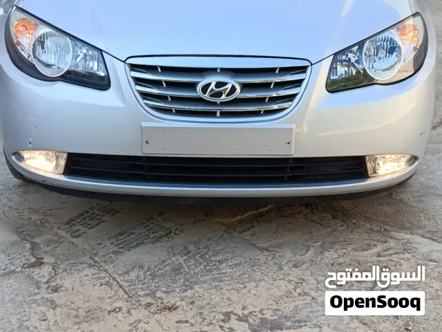 2009 هيونداي افانتي Standard