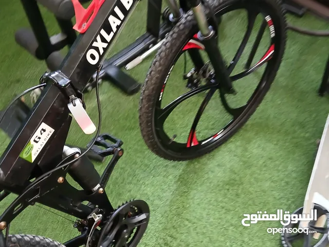 سيكل جبال و سباقات جيد و يمكن أن تسكره و واحد من أفضل السيكلات عالميا