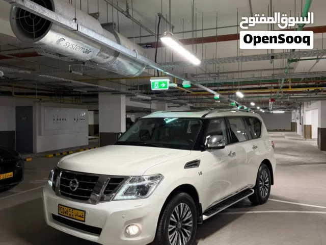 للبيع نيسان باترول المكينه الكبيره فول