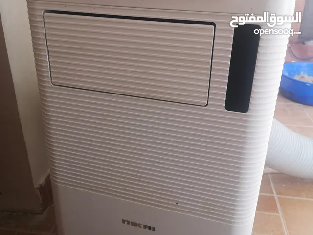 للبيع مكيف متنقل بارد جدا