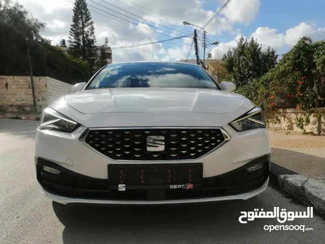 سيات ليون اكسلنص