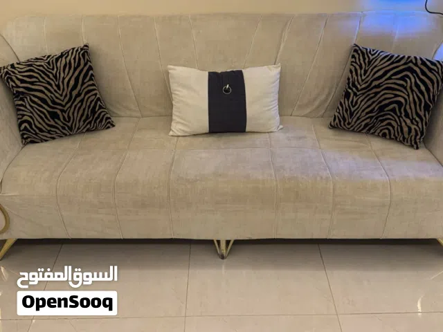 أثاث منزل شبه جديد العدد2