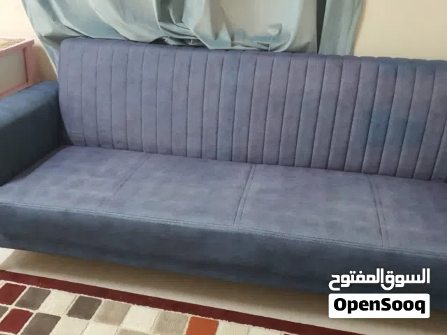 للبيع مجلس كامل وكنبات قطع