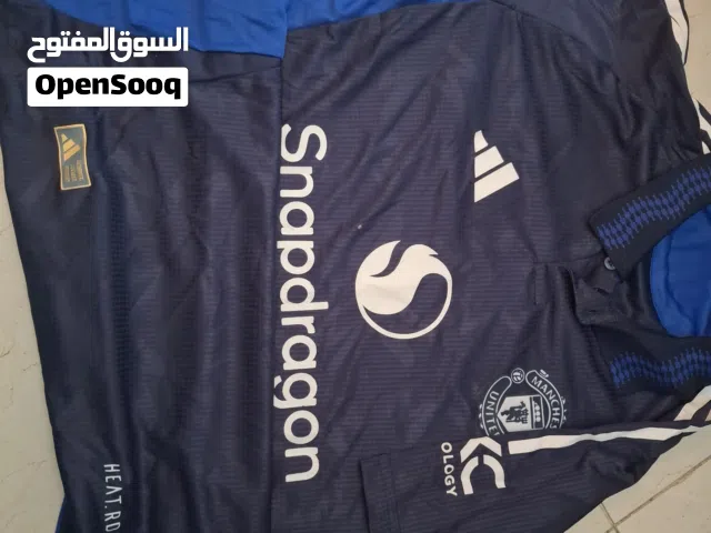 تيشيرت مانشيستر يونايتد ازرق غامق