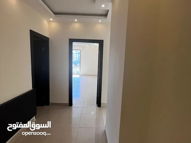 306 m2 4 Bedrooms Apartments for Rent in Amman Deir Ghbar