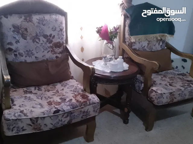 اثاث بحاله جيده للبيع