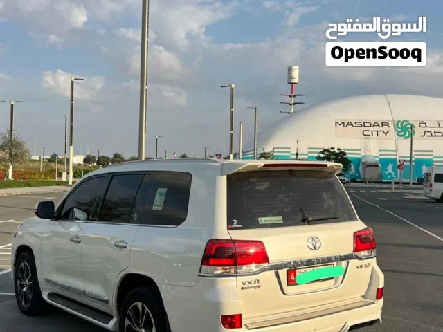 2021 تويوتا لاند كروزر VXR