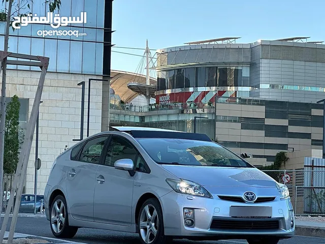 Used Toyota Prius in Amman