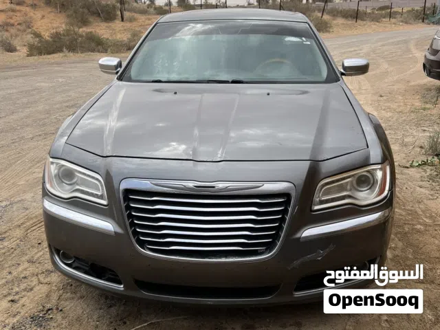2012 كرايسلر 300 300S v8