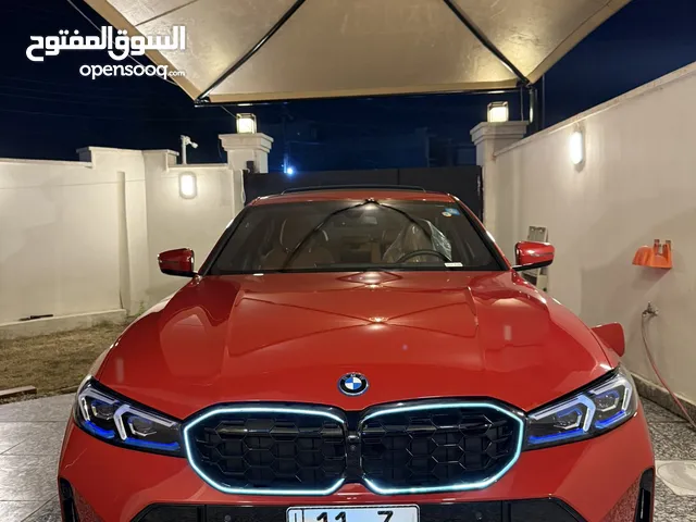 BMW 330e 2024 مواصفات خاصة
