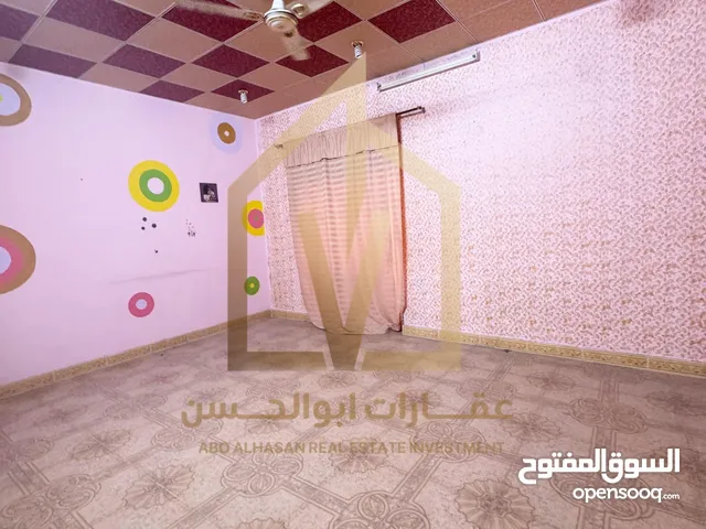 300 m2 More than 6 bedrooms Townhouse for Rent in Basra Other