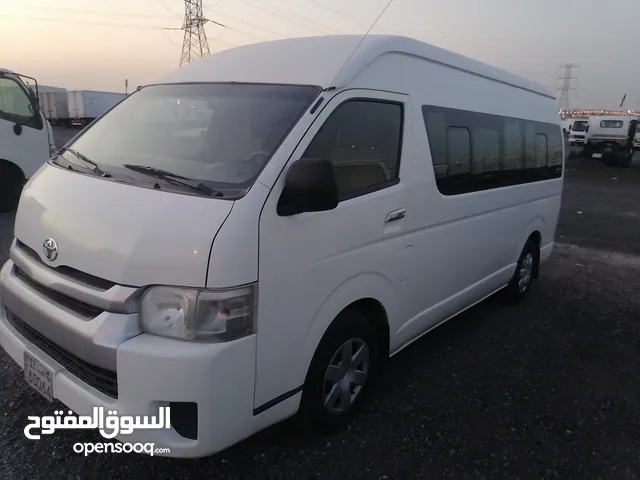 Toyota Hiace 2015 in Al Jahra