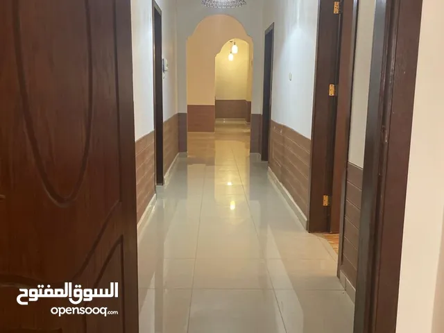 140 m2 4 Bedrooms Apartments for Sale in Amman Daheit Al Yasmeen