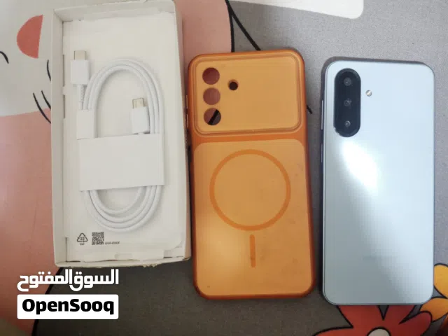 سامسونج تليفون والله زيرو ربنا يبارك للي هياخدو