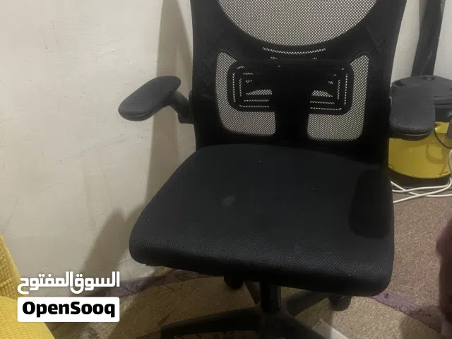 كرسي مكتب بحاله جيده