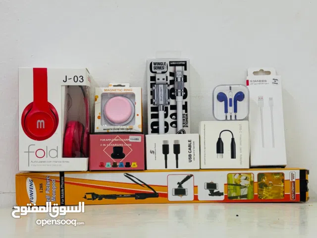 mobile accessories 9item brand new  مجموعة إكسسوارات جوال جديدة تمامًا (9 قطع)
