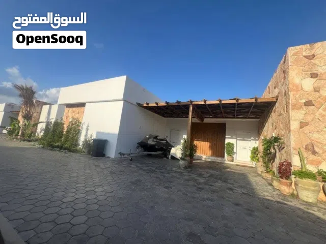 شاليه فاخر للبيع في منتجع برستيج – استثمر في راحة البال بالقويعة