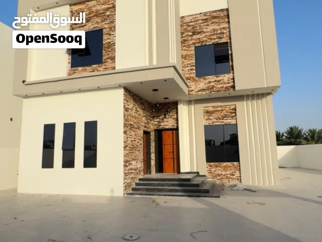 فلل بتشطيبات حديثة