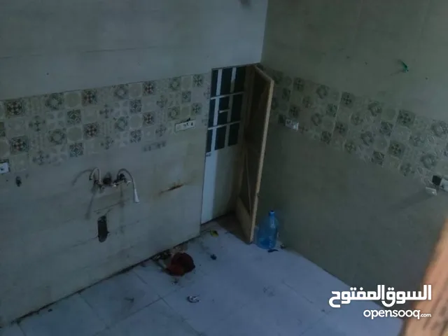 150 m2 1 Bedroom Villa for Rent in Basra 14 Tamooz Street