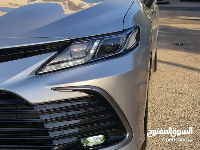 Toyota Camry GLE 2023 - تويوتا كامري 2023 للبيع