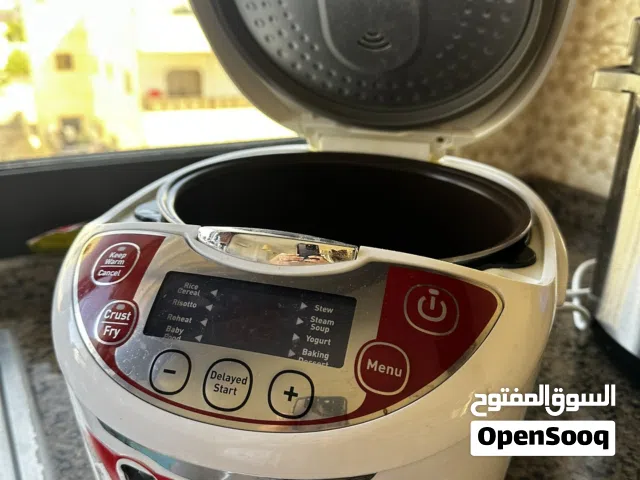 طنجرة 12 ب 1 مولنكس للبيع بداعي السفر رهيبة واقتصادية وفيها كتير مميزات مكتوبه بالوصف