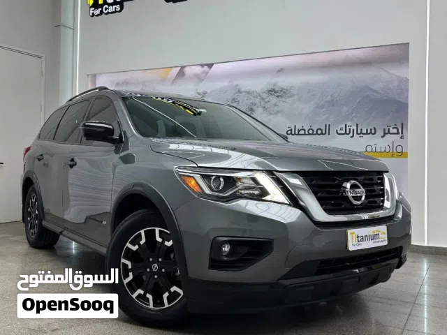 Used Nissan Pathfinder in Muscat