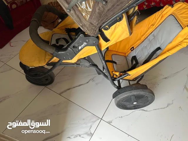 للبيع عربة أطفال Hauck أصلية - ألمانية الصنع  تلستفسار   سعر قابل التفاوض