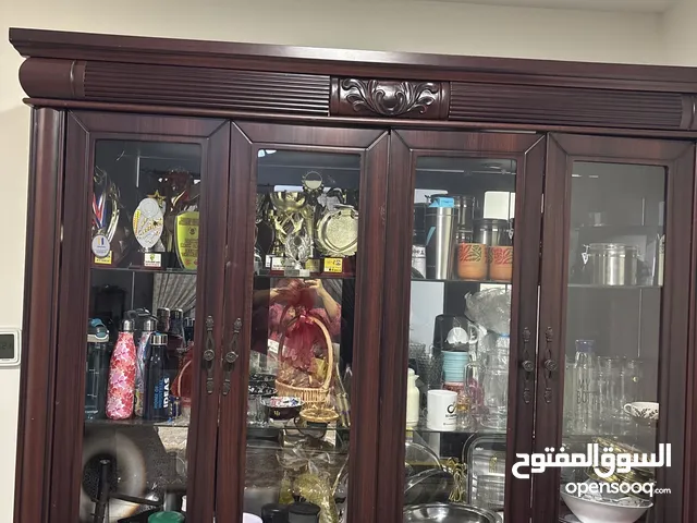 Showcase good for display trophies n keep things inspect before buying worth the money