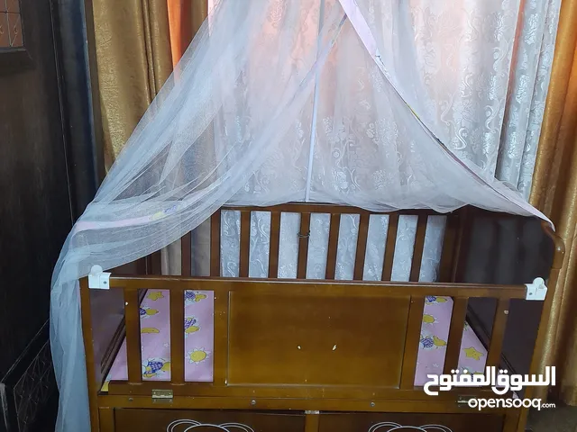 سرير بيبي للاطفال بحال الوكاله
