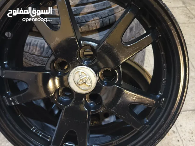 جنط تيوتاا بريوس وبركب عل الكرولا