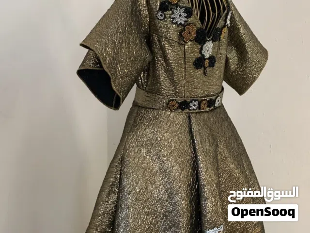 فستان تفصيل
